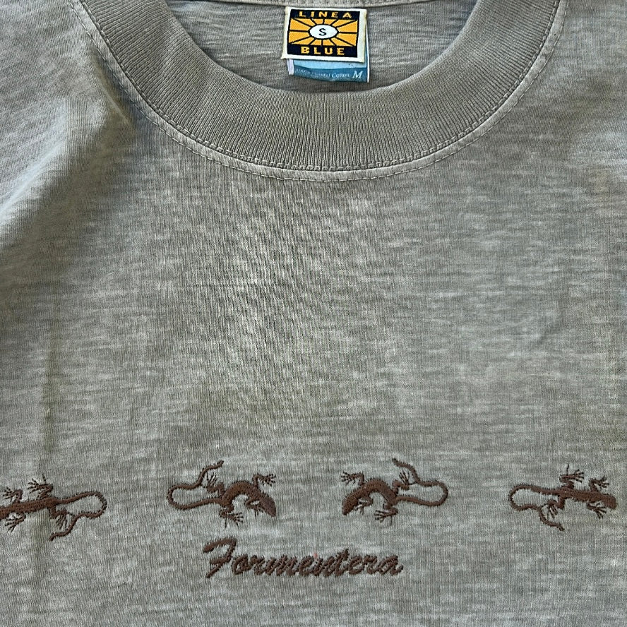 Linea graphic embroidered lizards beige tee
