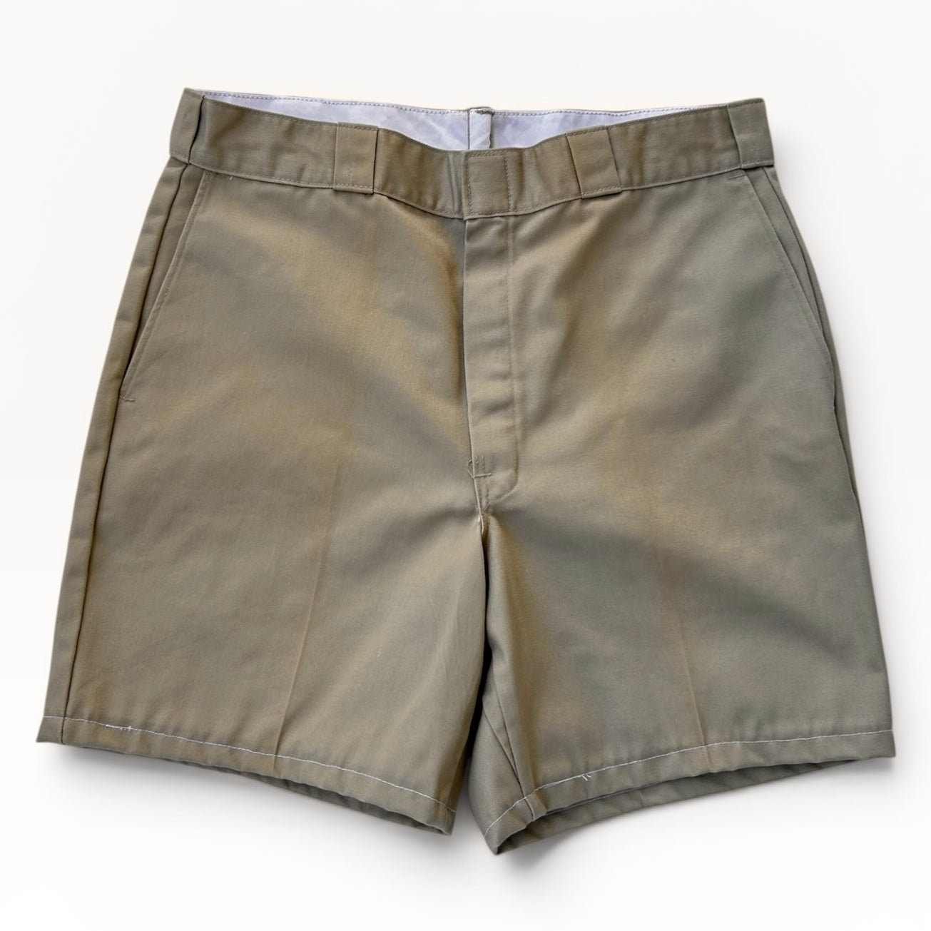 Dickies chino shorts (Beige)