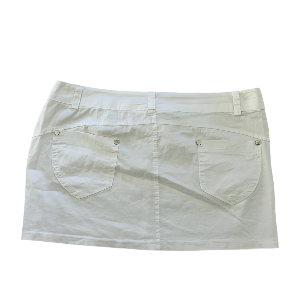 Low-Waisted White Mini Skirt