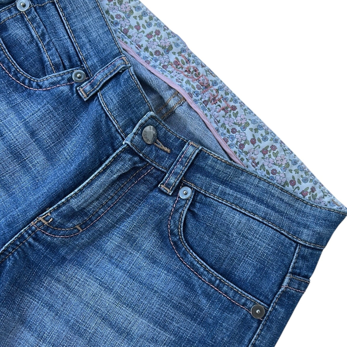 00s Light Cabana Jeans With Floral Details