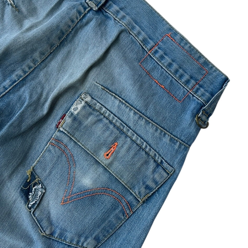 Levis Reworked 00s skater Baggy Light-Wash Jeans