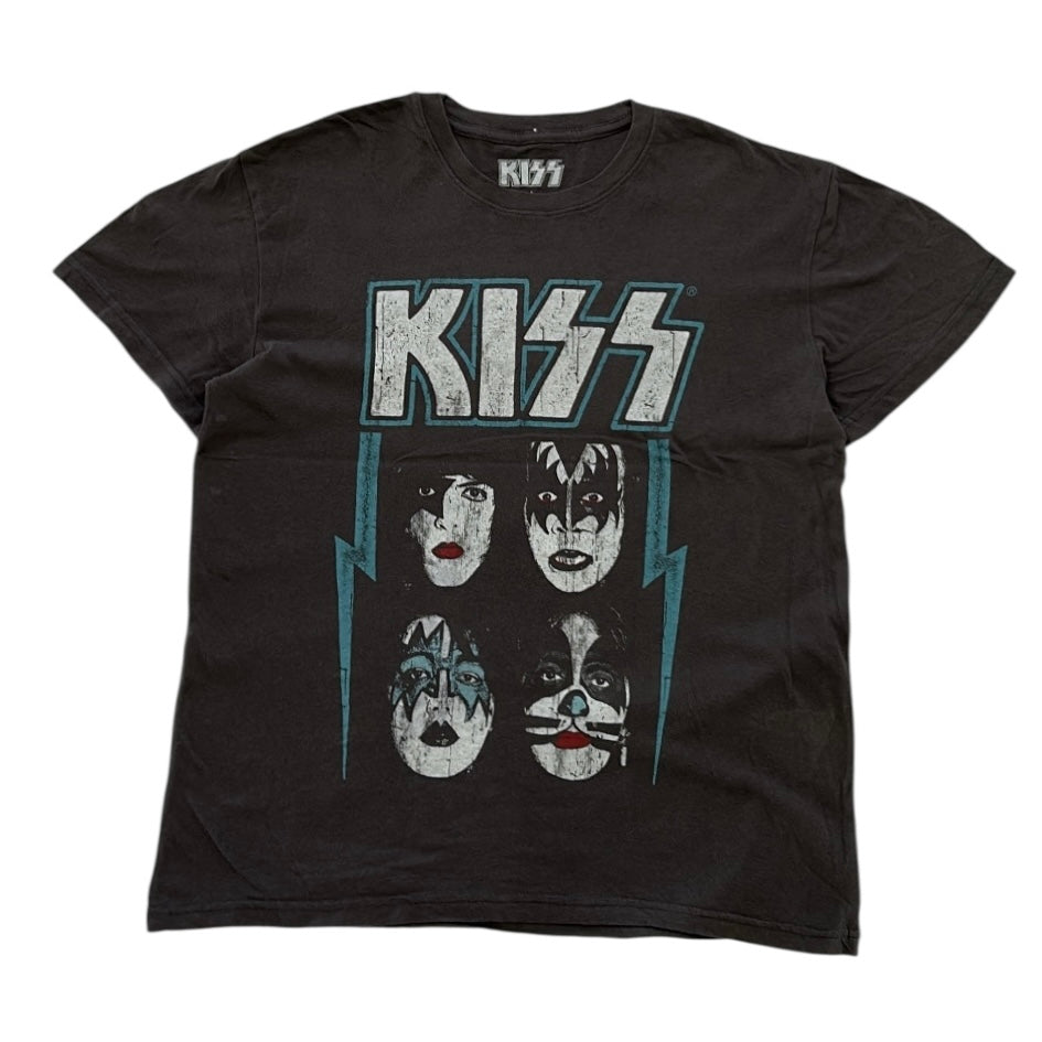 Kiss Graphic Tshirt (100% Cotton)
