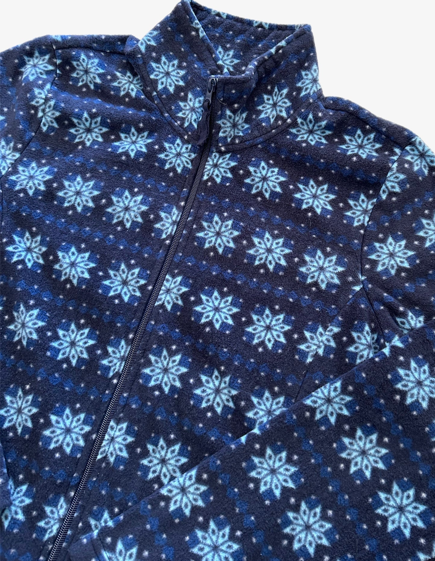 Vintage Snowflake Design Cozy Fleece Jacket.