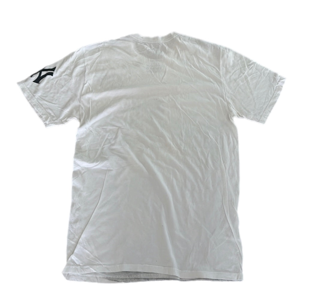 Nike Tee - Medium