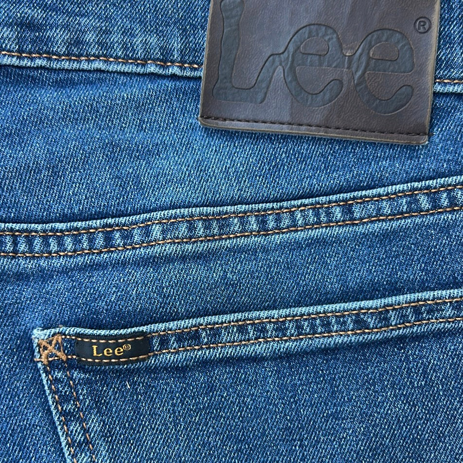 LEE dark wash denim shorts