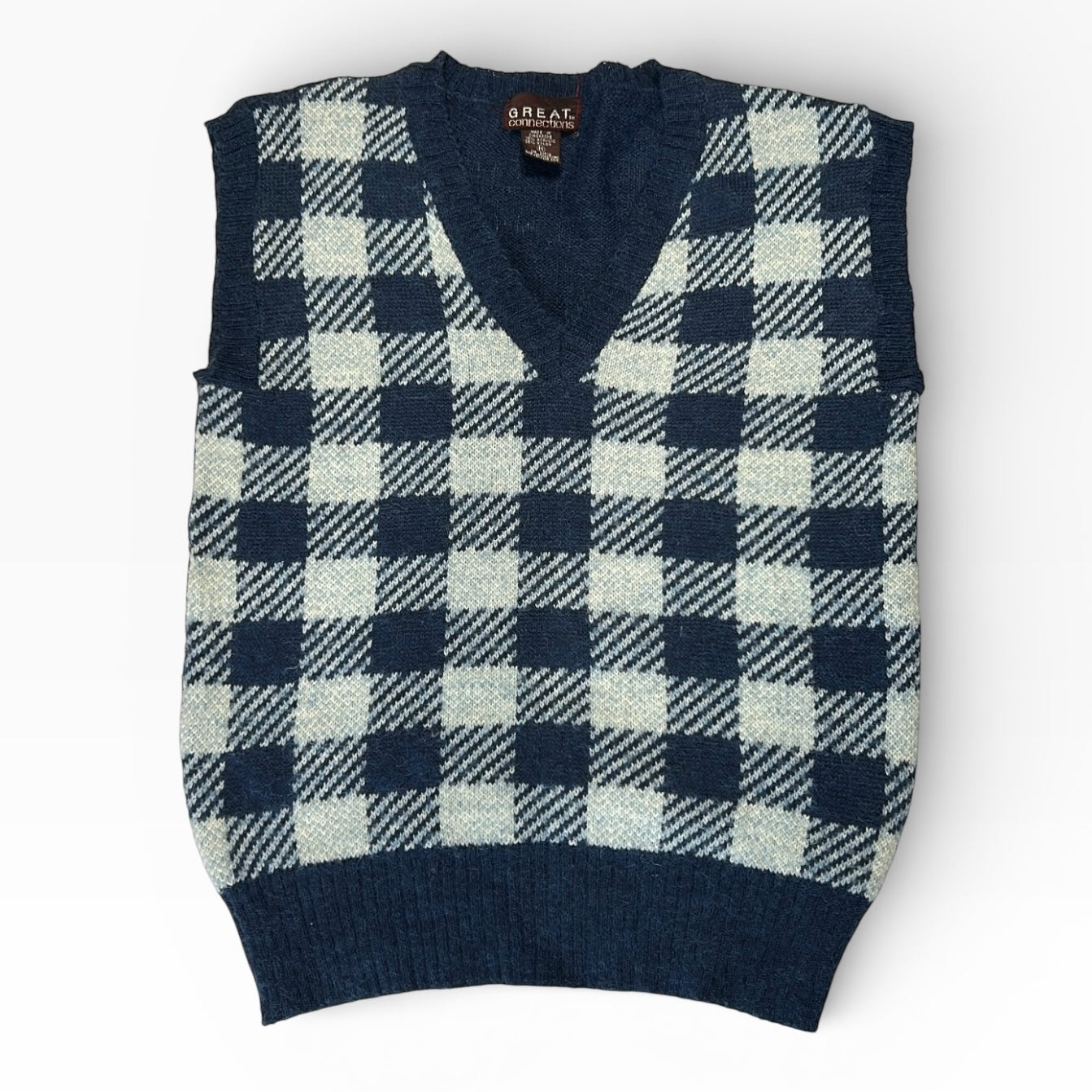 Great connections patterned navy V-Neck vest top