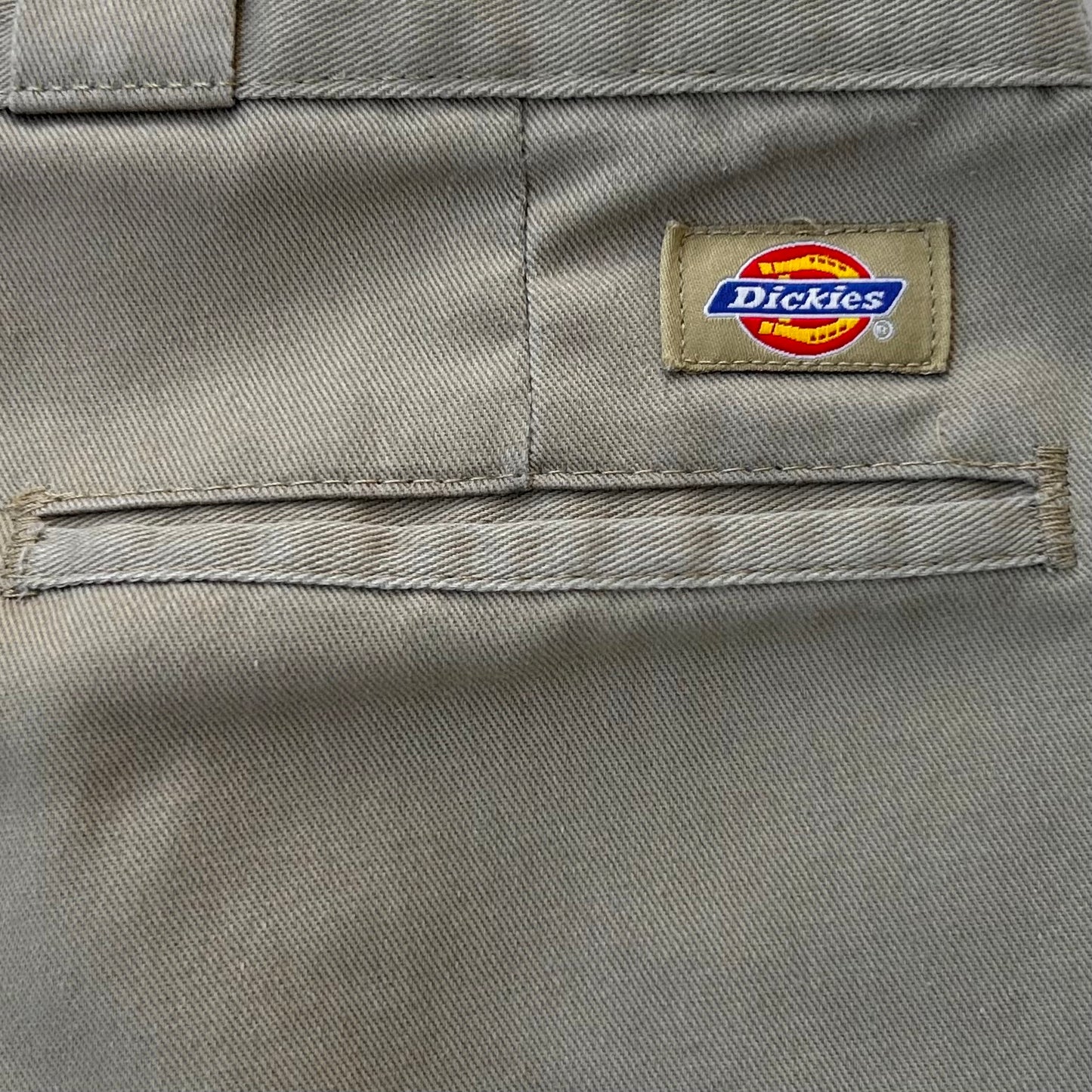 Dickies chino shorts (Beige)