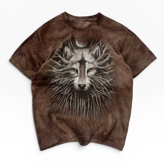 The mountain wolf grpahic tee