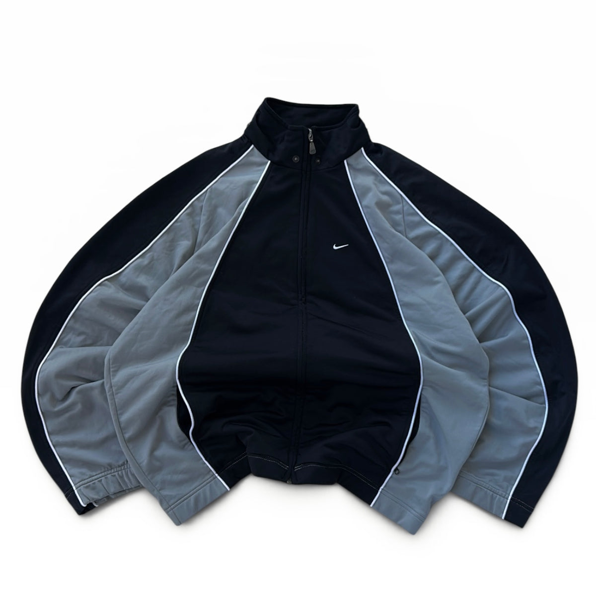 Nike 90’s track full zip jacket (removable hoodie)