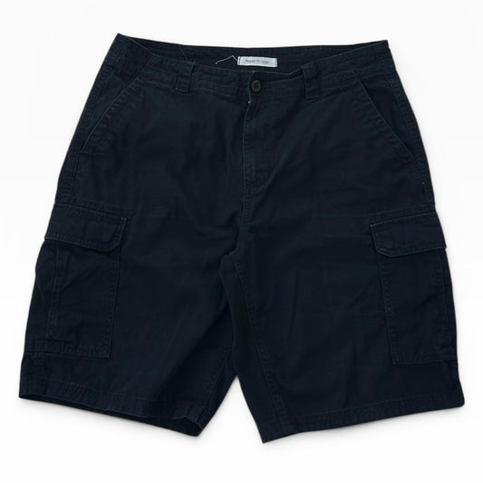 Black cargo bermuda shorts