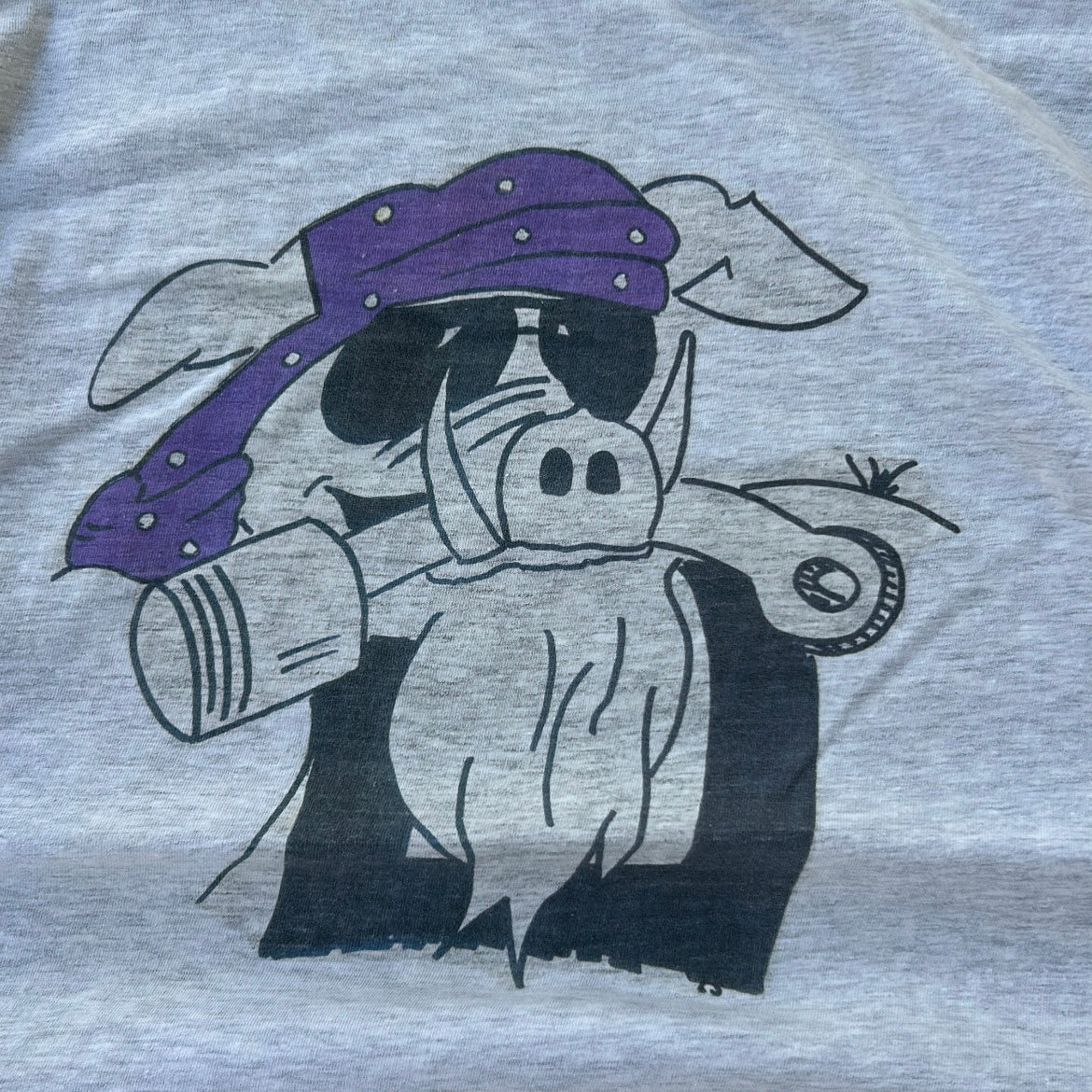 Graphic grey tee