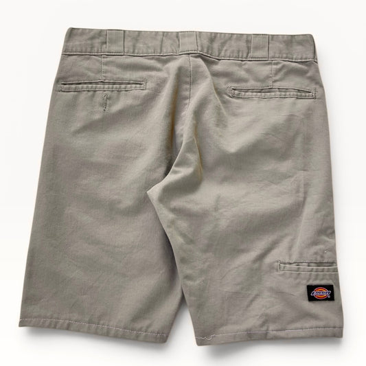 Dickies chino shorts (Beige)