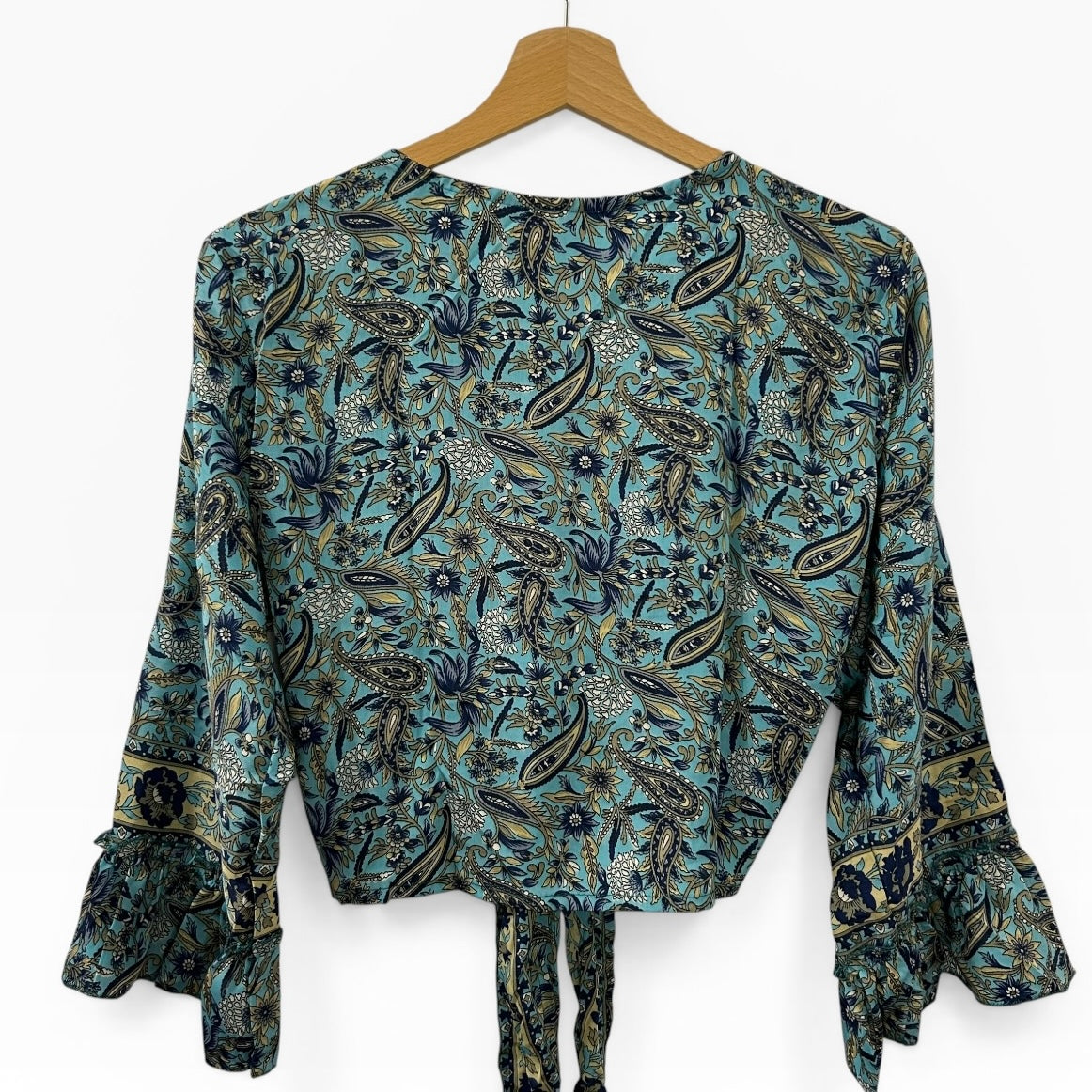 Dead stock retro coloublock blue tie top