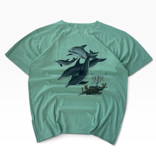 Dolphic graphic tee