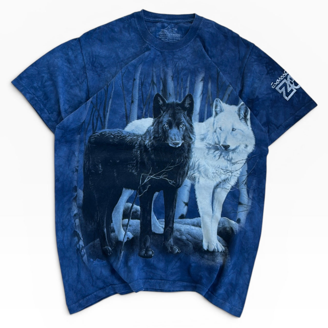 The mountain wold graphic tee  (100% cotton)