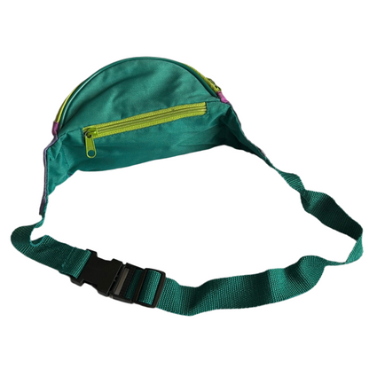 Graphic Banana Bag