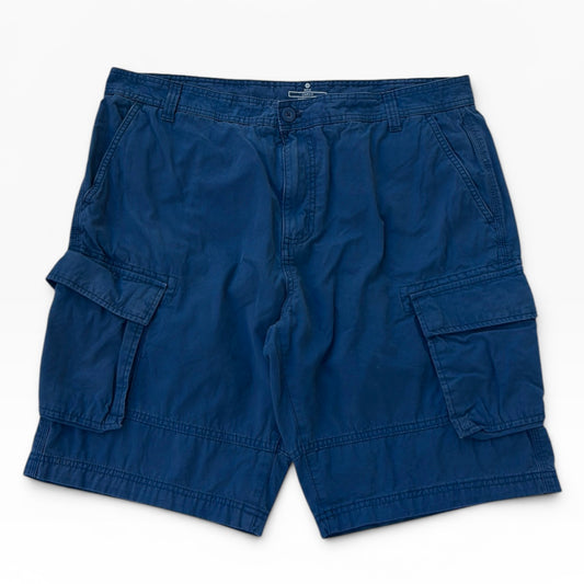 Dark blue cargo bermuda shorts