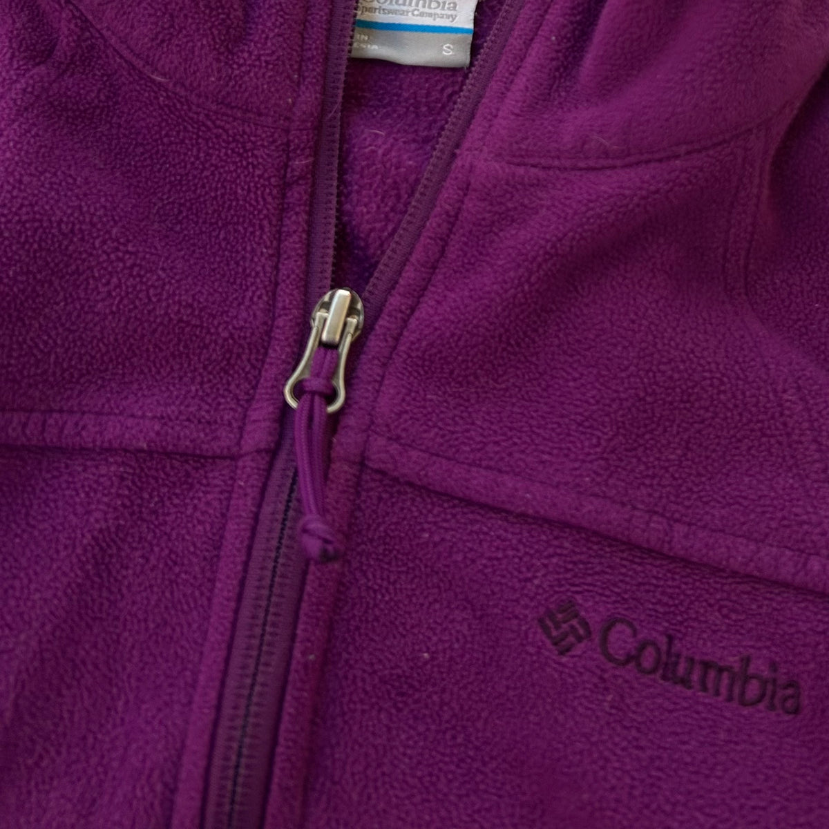 Columbia magenta fleece jacket