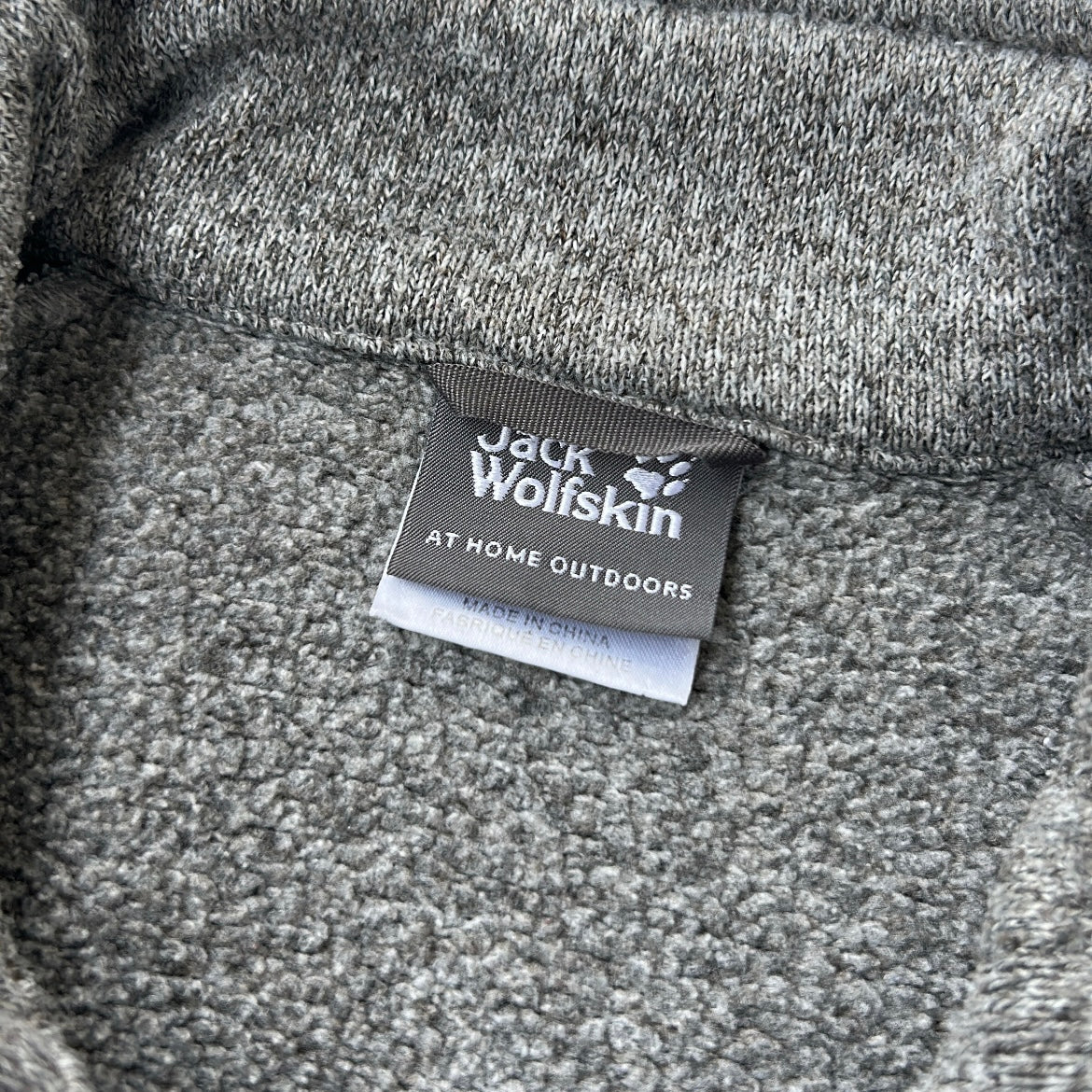 Jack Wolfskin grey full zip adjustable fleece