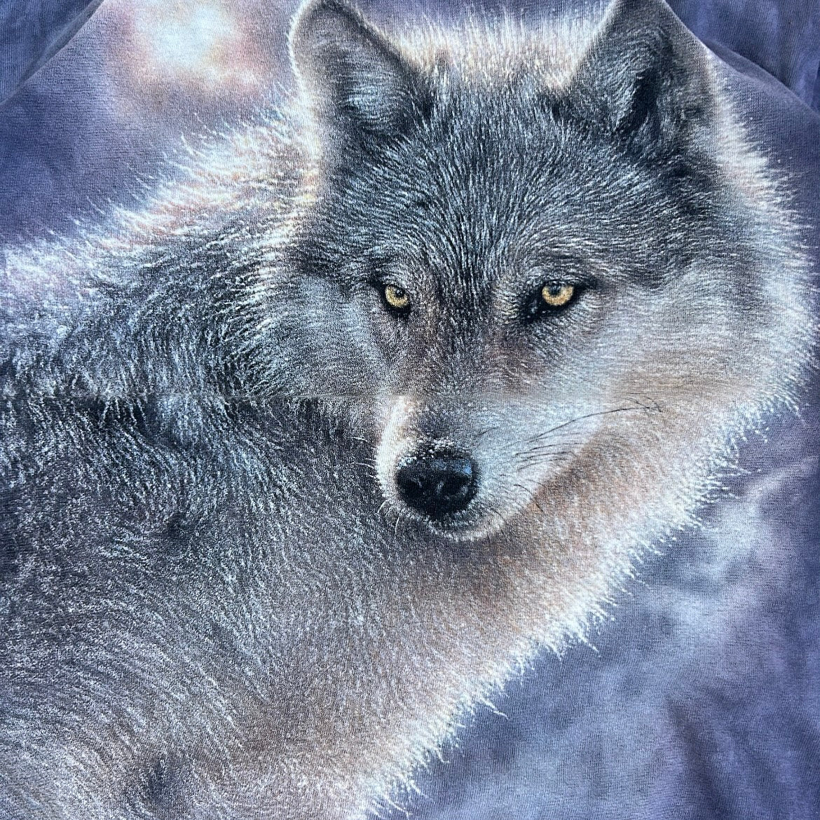The mountain wolf graphic tee (100% cotton)