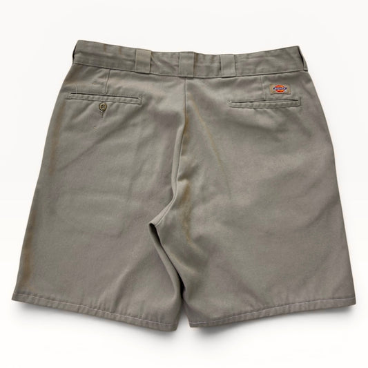 Dickies chino shorts (Beige)