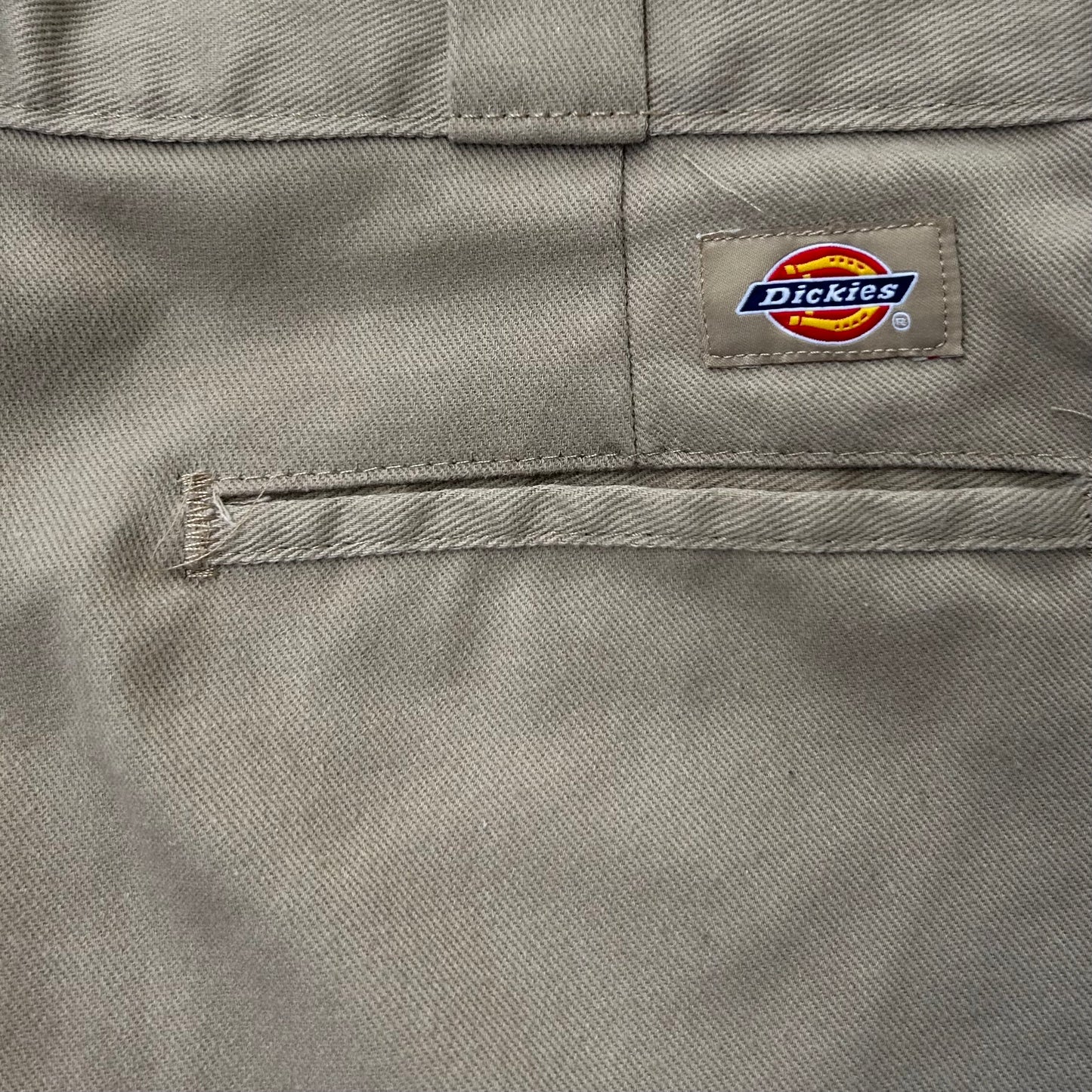 Dickies chino shorts (Beige)