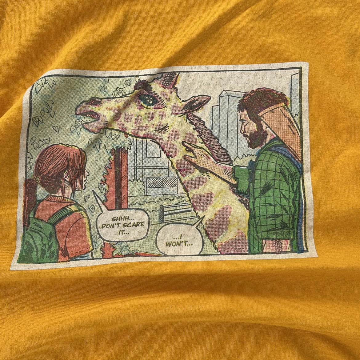 Graphic leopard tee