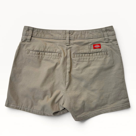 Dickies chino shorts (Beige)