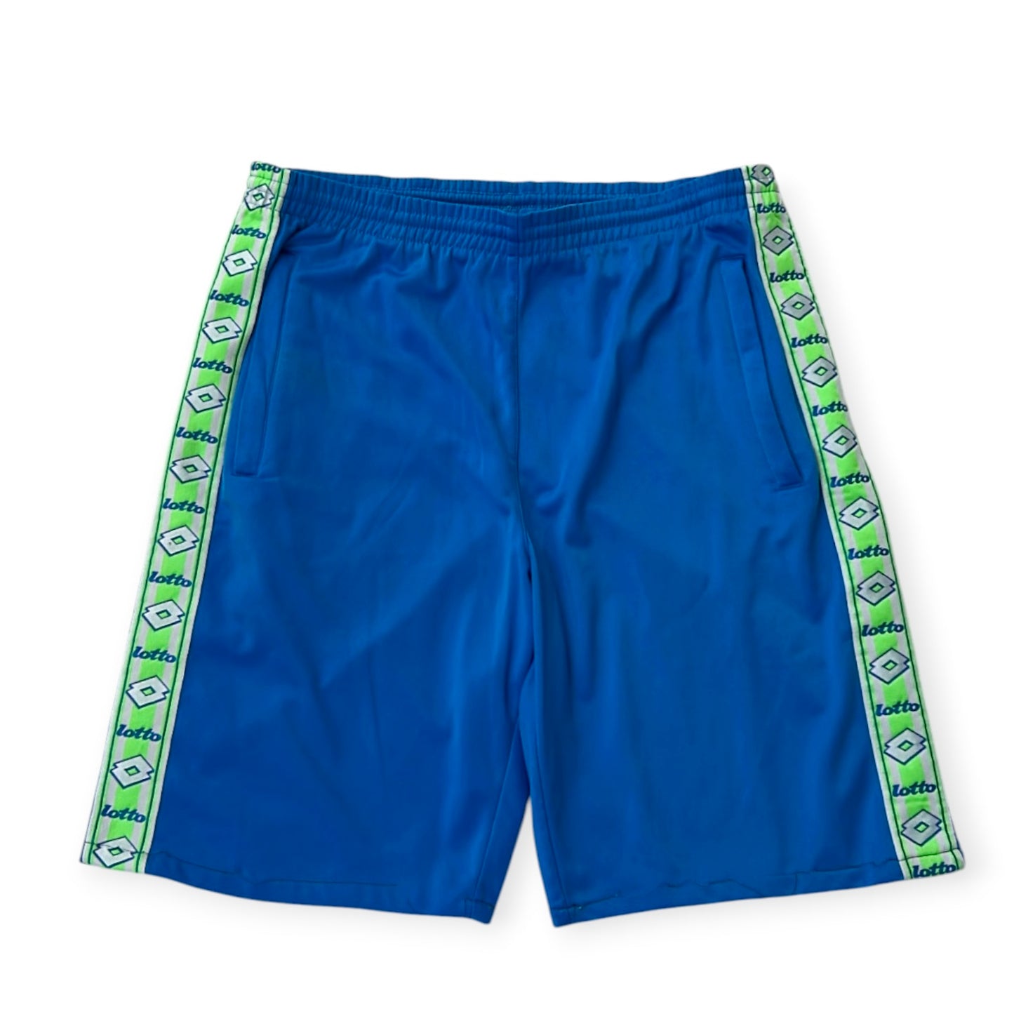 Umbro vintage shorts (Adjustable waist)