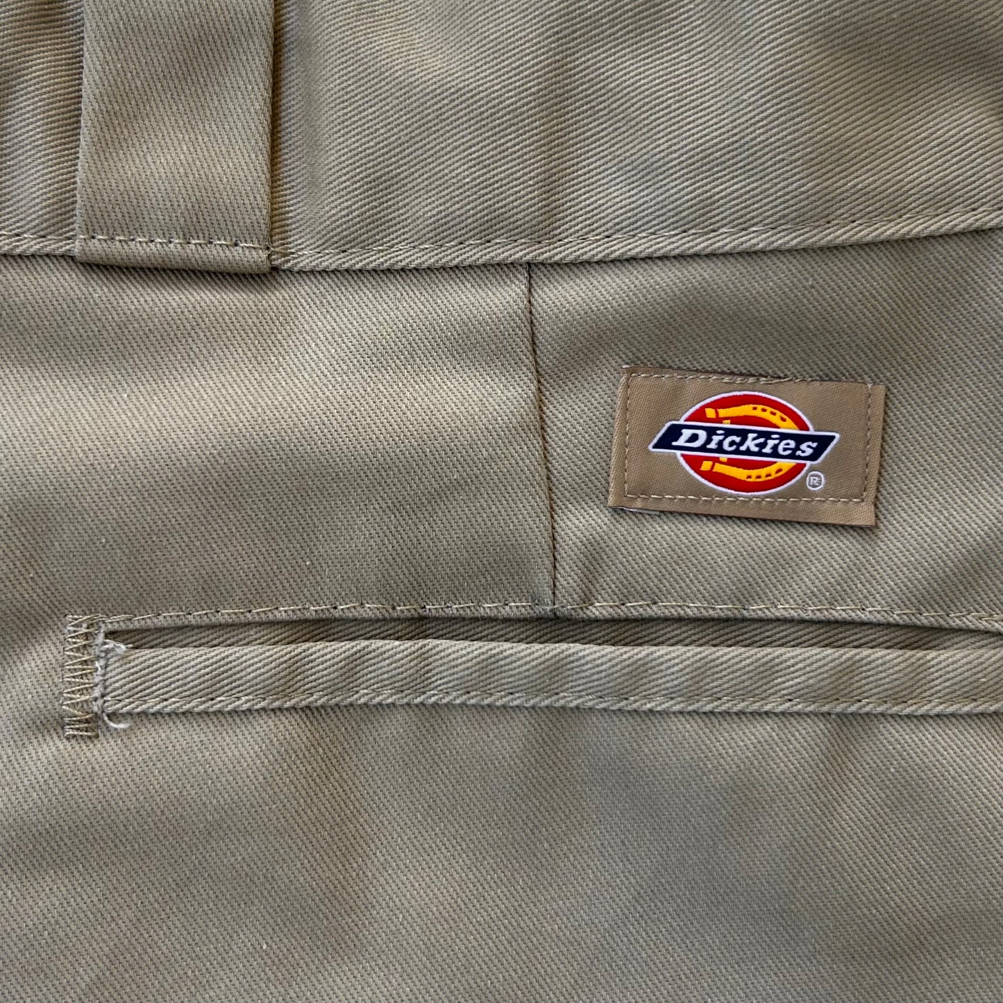 Dickies chino shorts (Beige)