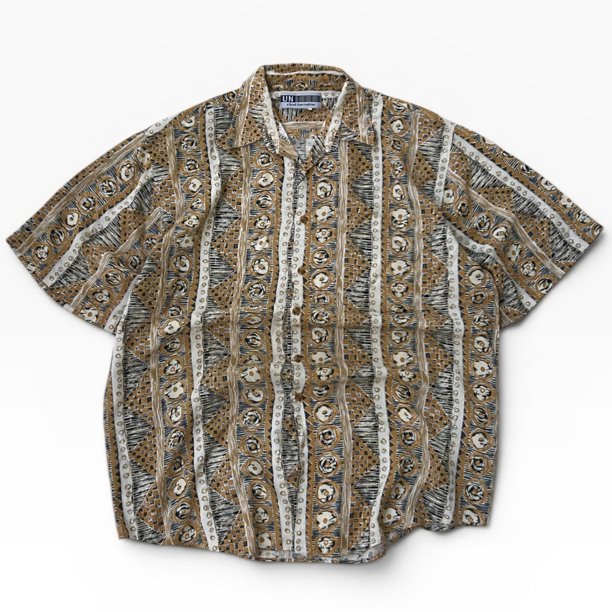 United Hawaiian style shirt