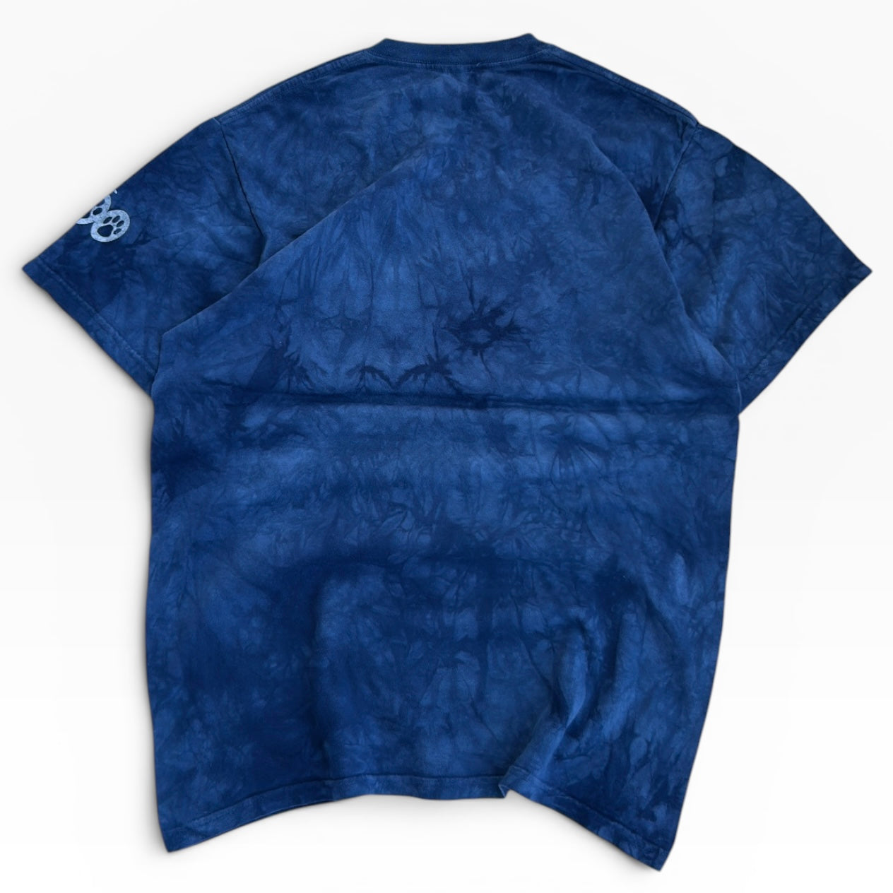 The mountain wold graphic tee  (100% cotton)