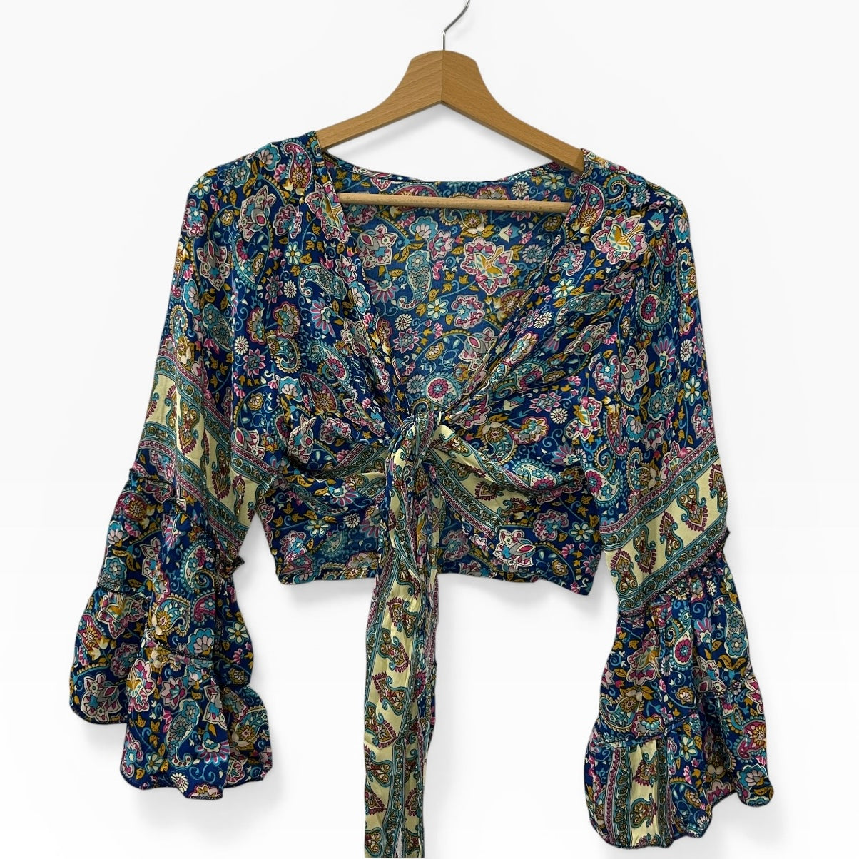 Dead stock retro coloublock tie top
