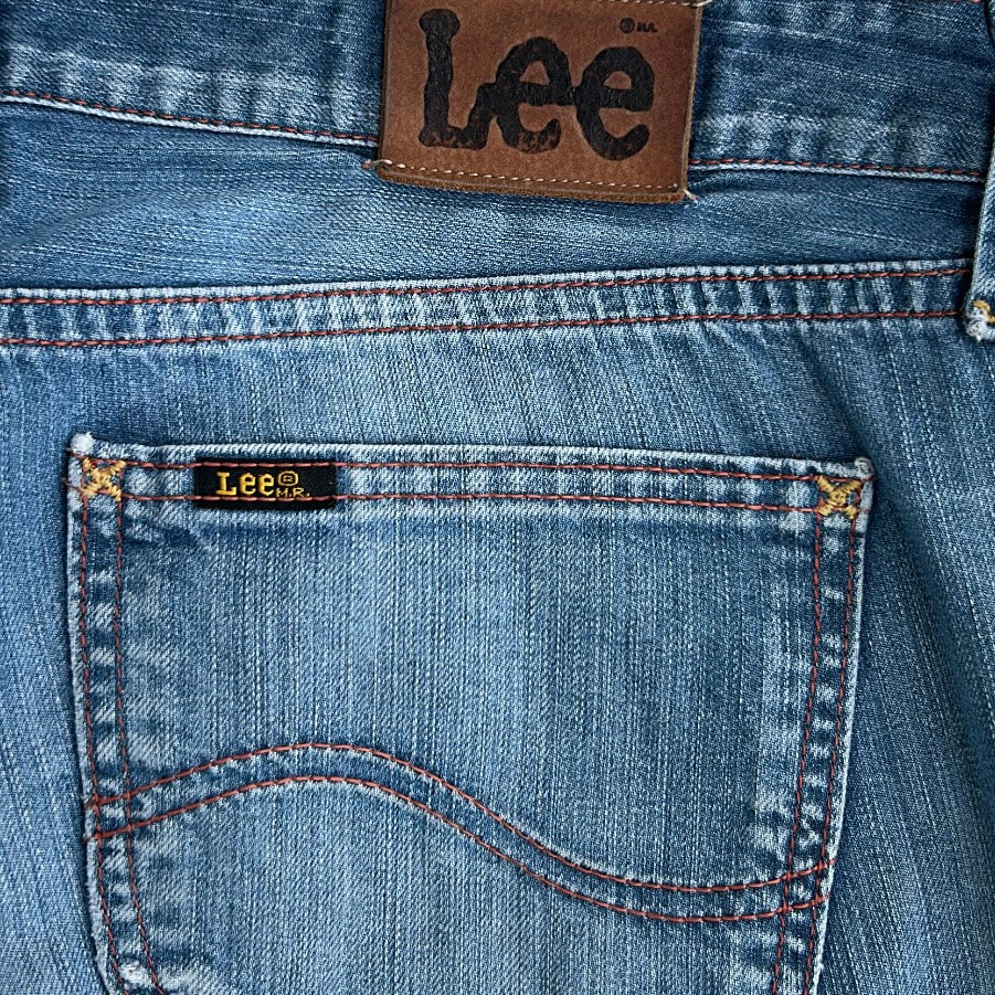 LEE Mid wash denim pants