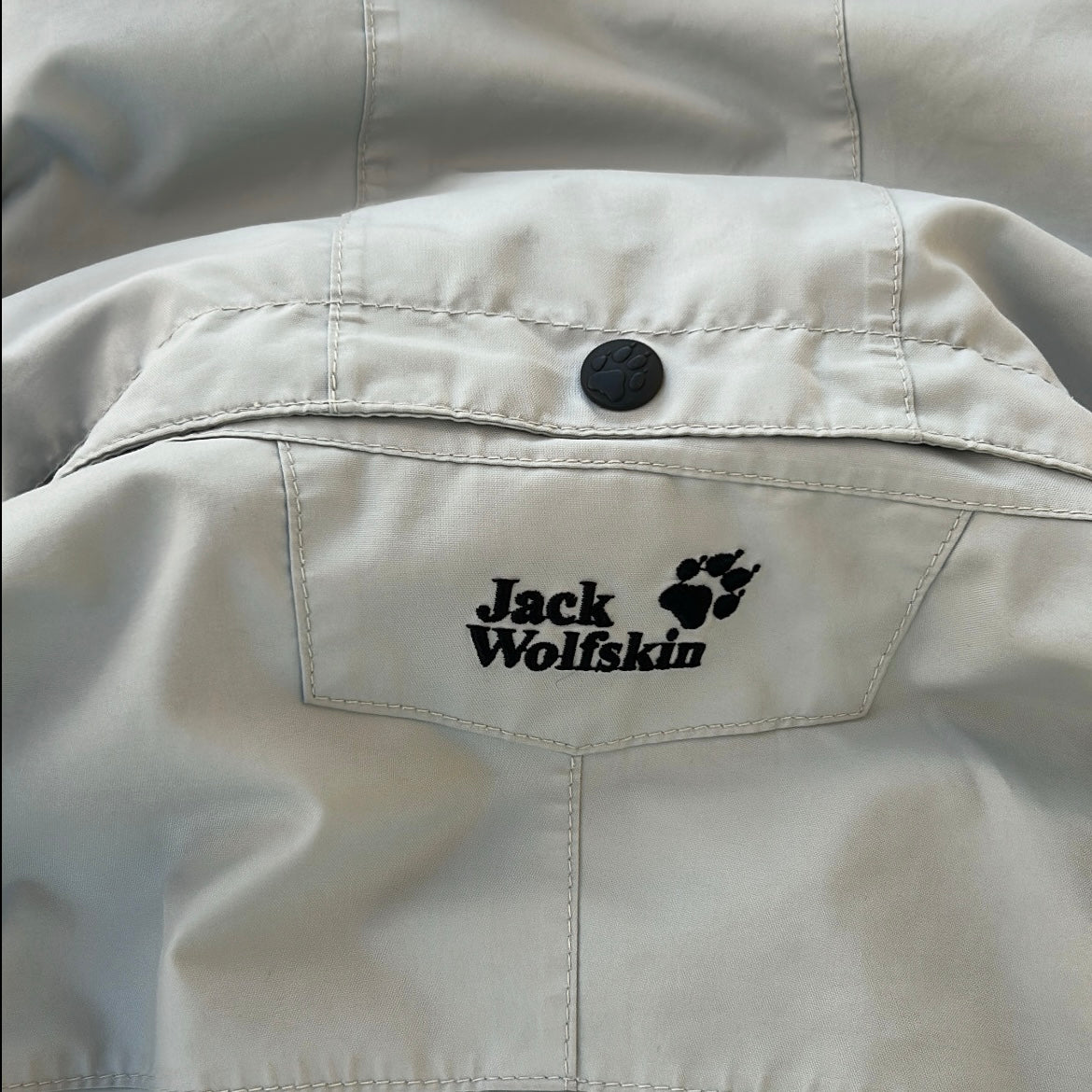 Jack Wholfskin Light Casual Full Zip Adjustable Jackets